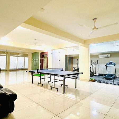 Bluo Studio4 Golf Course Road - Gym, Balcony, Lift Gurgaon Exterior photo